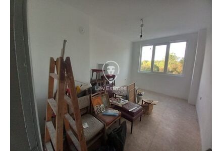 Квартира 4-комнатная 3+1 в Несебре площадь 96м² 4 этаж