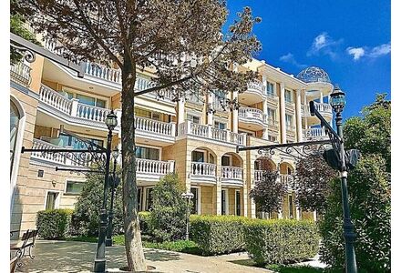Квартира 3-комнатная 2+1 у моря в Несебре площадь 132м² 6 этаж