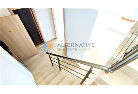 Квартира 3-комнатная 2+1 в Несебре (Равда) площадь 180м² 2 этаж