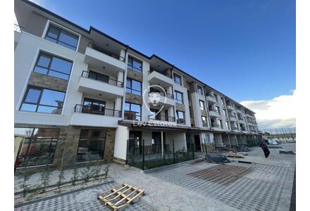 Квартира 2-комнатная 1+1 в Бургасе площадь 65м² 4 этаж