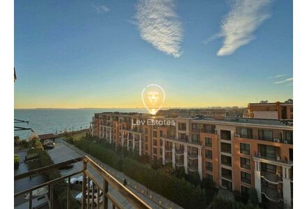 Apartment 3-room 2+1 by the sea in Nesebar (Sveti Vlas) Bulgaria area 114m² 5 floor