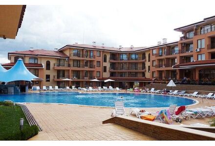 Apartment 3-room 2+1 by the sea in Nesebar (Sveti Vlas) Bulgaria area 105m² 2 floor