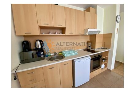Квартира 1-комнатная студия 1+0 в Несебре (Святой Влас) площадь 44м² 3 этаж
