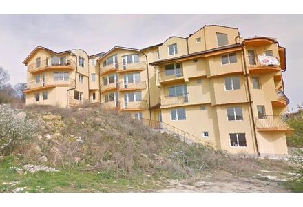 Квартира 3-комнатная 2+1 у моря в Несебре (Святой Влас) площадь 66.5м² 1 этаж