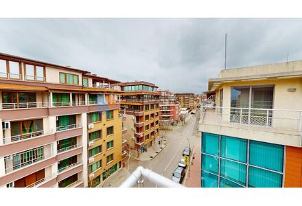 Квартира 3-комнатная 2+1 в Поморие площадь 106м² 5 этаж
