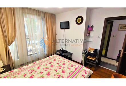 Квартира 3-комнатная 2+1 в Несебре (Святой Влас) площадь 72м²