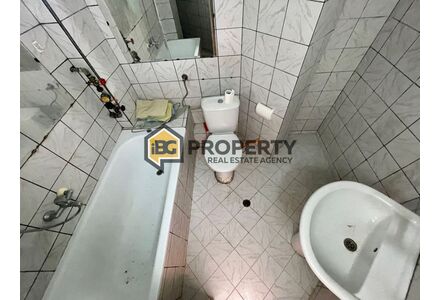 Apartment 3-room 2+1 by the sea in Varna Bulgaria area 99m² 2 floor