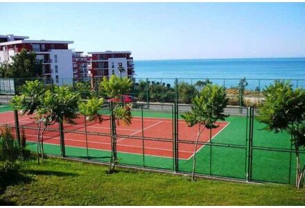 Apartment 3-room 2+1 by the sea in Nesebar (Sveti Vlas) Bulgaria area 125m² 