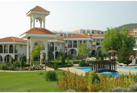Apartment 3-room 2+1 by the sea in Nesebar (Sveti Vlas) Bulgaria area 86m² 3 floor