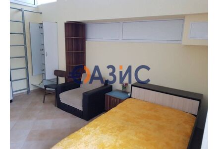 Квартира 4-комнатная 3+1 в Поморие площадь 135м²