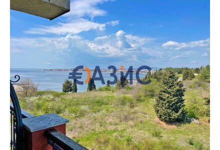 Квартира 2-комнатная 1+1 в Несебре площадь 90м² 5 этаж