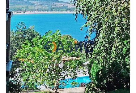 Apartment 3-room 2+1 in Sozopol Bulgaria area 110m² 