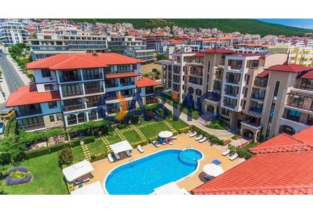 Квартира 2-комнатная 1+1 в Несебре (Святой Влас) площадь 64.6м² 2 этаж