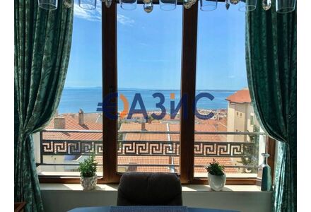 Apartment 4-room 2+1 in Nesebar (Sveti Vlas) Bulgaria area 125m² 2 floor