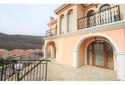 Вилла в Несебре (Елените) площадь 110м²