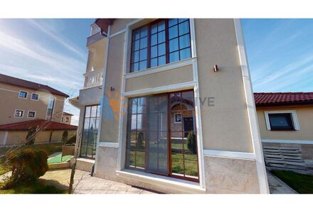 Дом в Несебре (Кошарица) площадь 208м²