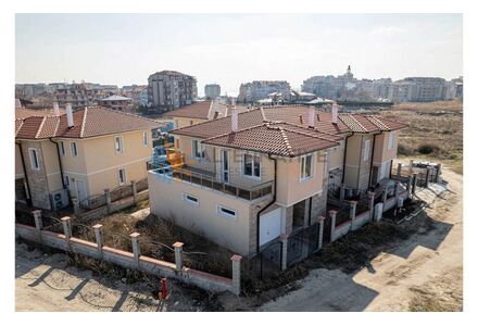Дом в Поморие площадь 210м²