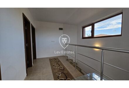 Дом в Поморие (Александрово) площадь 130м²