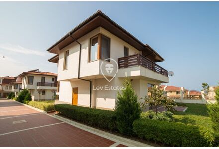 Вилла в Царево (Лозенец) площадь 244м²