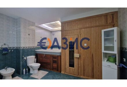 Дом в Несебре (Святой Влас) площадь 500м² 2-этажный