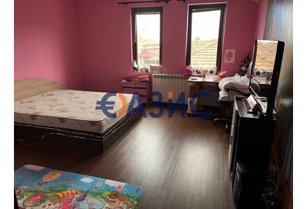 Дом в Несебре (Кошарица) площадь 1м² 3-этажный