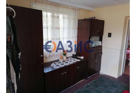 Дом в Средец площадь 190м² 2-этажный