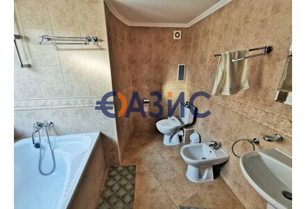 Дом в Несебре (Святой Влас) площадь 225м² 3-этажный