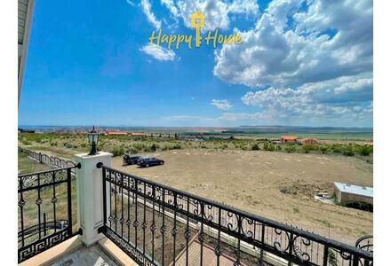Дом у моря в Несебре (Кошарица) площадь 214м² 2-этажный