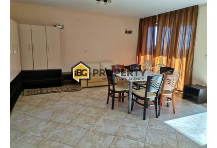 House by the sea in Byala Bulgaria area 170m² 3 floors