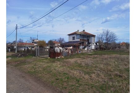 Дом в Камено (Русокастро) площадь 130м² 2-этажный