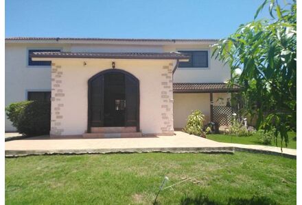 Вилла в Сосуа (Сосуа) площадь 180м² 2-этажный