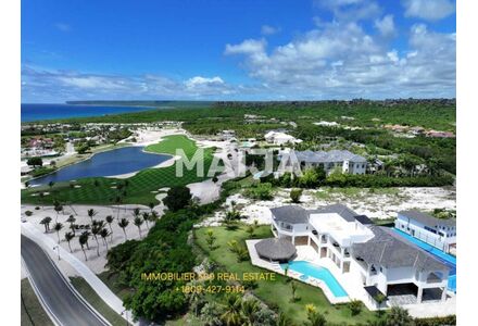 Вилла в Пунта-Кана (Кап-Кана) площадь 2991м² 2-этажный
