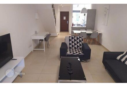 Apartment 1-room 1+1 in Paphos (downtown) (Paphos) Cyprus area 99m² 