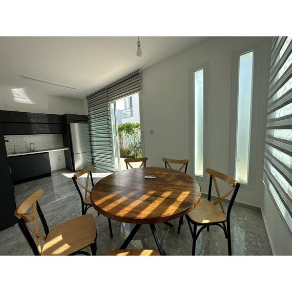 Apartment 4-room 3+1 by the sea in Kyrenia (downtown) Cyprus area 140m² 1 floor, 6 image