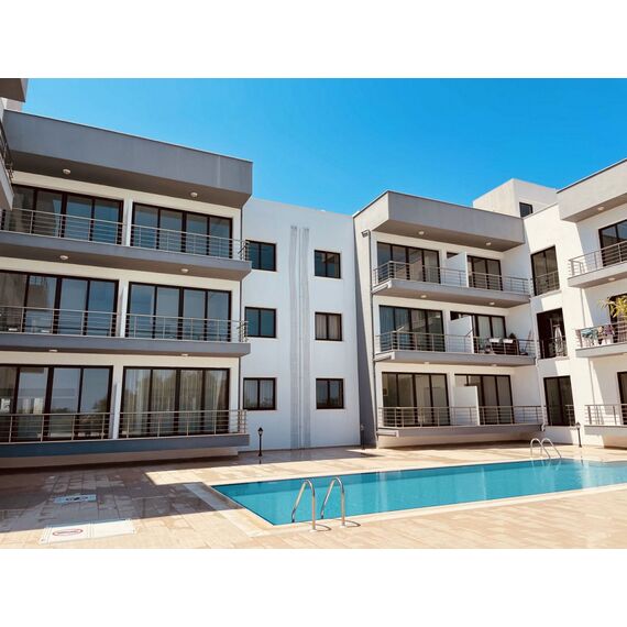 Apartment 4-room 3+1 in Alsancak Cyprus area 70m² 