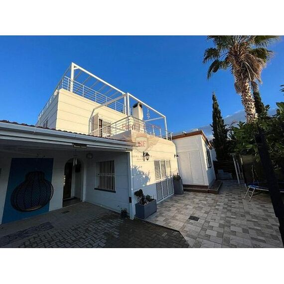 Apartment 5-room 4+1 in Kyrenia (downtown) Cyprus area 225m² , 2 image
