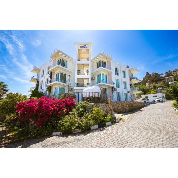 Apartment 2-room 1+1 in the mountains in Alsancak Cyprus area 44m² 2 floor, 2 image