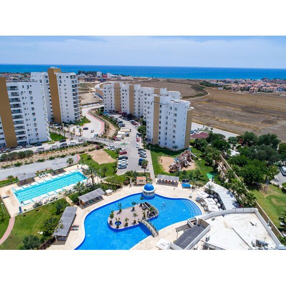 Apartment 4-room 3+1 by the sea in Iskele (Long Beach) Cyprus area 140m² , 2 image