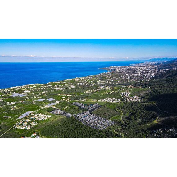 Apartment 4-room 3+1 by the sea in Lapithos (Lapta) Cyprus area 130m² 