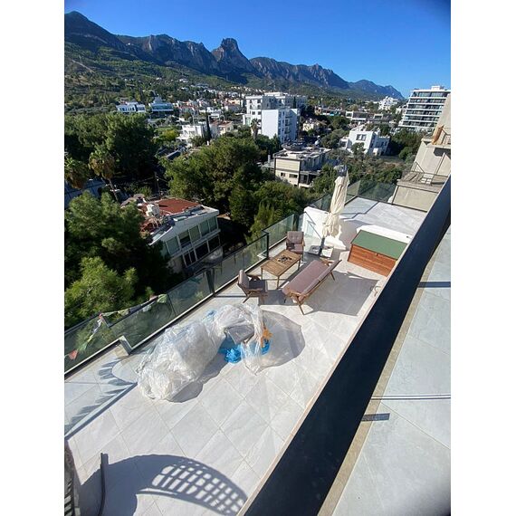Apartment 4-room 3+1 by the sea in Kyrenia (downtown) Cyprus area 150m² , 9 image