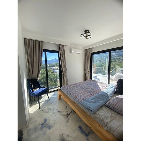 Apartment 4-room 3+1 by the sea in Kyrenia (downtown) Cyprus area 150m² , 8 image