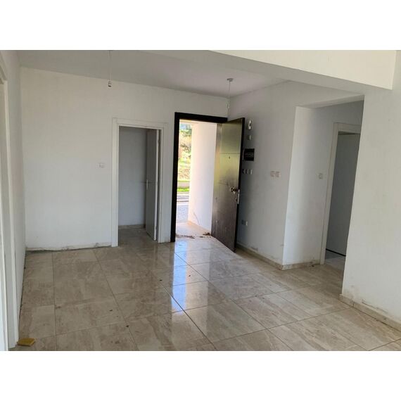 Квартира 6-комнатная 5+1 у моря в центре Кирении площадь 260м², изображение 10