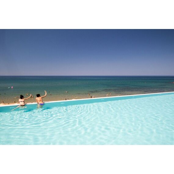 Apartment 3-room 2+1 by the sea in Kyrenia (downtown) Cyprus area 82.3m² , 18 image