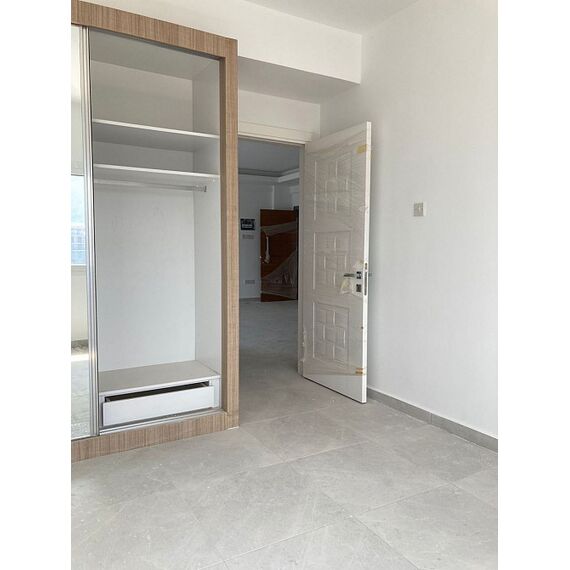 Apartment 3-room 2+1 by the sea in Kyrenia (downtown) Cyprus area 80m² , 4 image