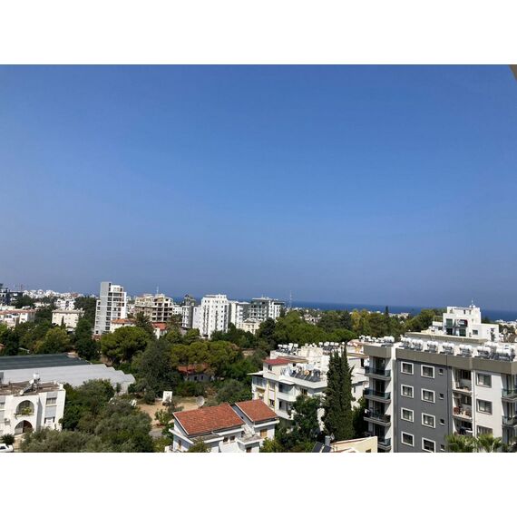 Apartment 3-room 2+1 by the sea in Kyrenia (downtown) Cyprus area 80m² , 9 image