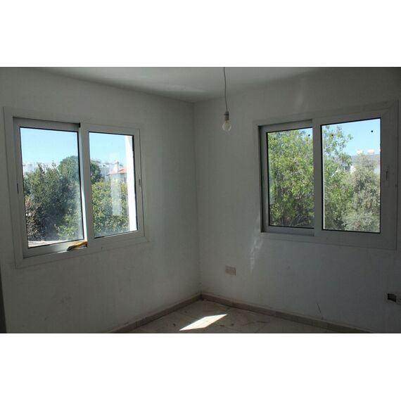 Apartment 3-room 2+1 by the sea in Alsancak Cyprus area 110m² 