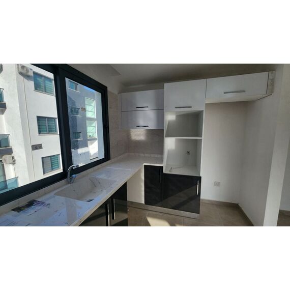 Apartment 3-room 2+1 by the sea in Alsancak Cyprus area 80m² , 4 image