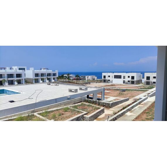 Apartment 2-room 1+1 by the sea in Kyrenia (downtown) Cyprus area 39m² , 6 image