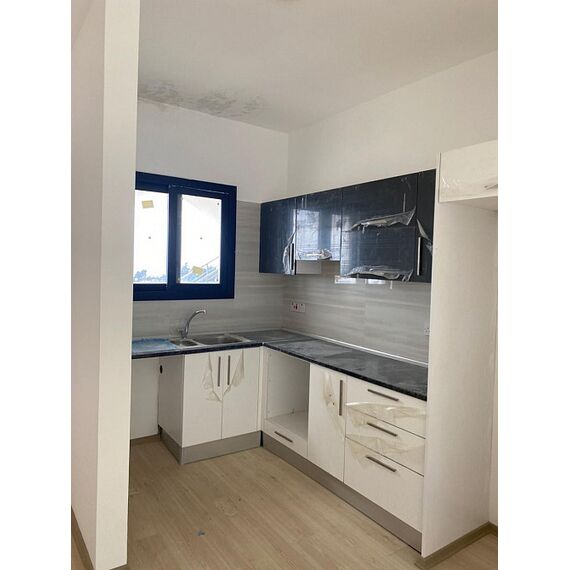 Квартира 3-комнатная 2+1 у моря Лапитос (Лапта) площадь 80м², изображение 9