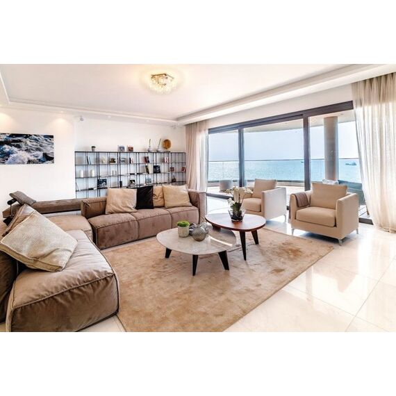 Apartment 1-room 1+1 by the sea in Limassol Cyprus area 79m² , 3 image